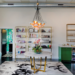 Люстра с 15-ю белыми  плафонами с золотой внутренней поверхностью Hinkley варинант исполнения - 4 | Loft Concept в Липецке