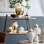 Ваза белая с крышкой и золотистыми фрагментами Chinoiserie Ceramics варинант исполнения - 3 | Loft Concept в Липецке