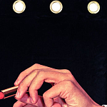 Штора Seletti Lipstick Black варинант исполнения - 1 | Loft Concept в Липецке