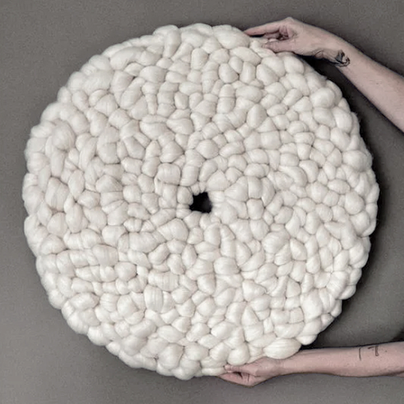 Панно на стену из шерсти мериноса Белый Круг  Бежевый в Липецке | Loft Concept 