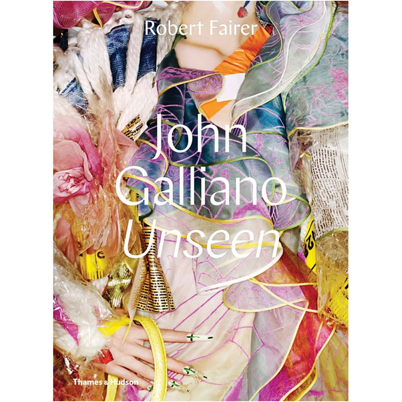 John Galliano: Unseen John Galliano: Unseen в Липецке | Loft Concept