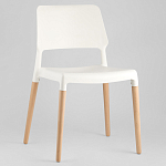 Пластиковый стул на ножках из массива бука Ferret White варинант исполнения - 2 | Loft Concept в Липецке