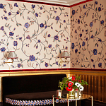 Обои с вышивкой ручной работы Flora Catherine colourway on Liso Pearl wool sateen варинант исполнения - 1 | Loft Concept в Липецке