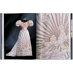 Книга 18th-Century Fashion in Detail. Товар уцененный North Susan варинант исполнения - 3 | Loft Concept в Липецке