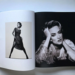 Подарочный Фотоальбом Two Million Miles by Andrew Macpherson варинант исполнения - 6 | Loft Concept в Липецке