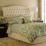 Кровать двуспальная бежевая с основанием из массива дуба с мягким изголовьем Flax Beds варинант исполнения - 1 | Loft Concept в Липецке