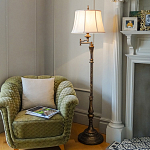 Торшер классического стиля цвета темная бронза с бежевым льяным абажуром Feiss варинант исполнения - 2 | Loft Concept в Липецке