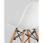 Пластиковый стул на ножках из массива бука Eames Small White варинант исполнения - 3 | Loft Concept в Липецке