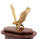 Часы настольные бронзовые из натурального камня Лемезит с декором в виде горного орла Eagle Stone Clock варинант исполнения - 3 | Loft Concept в Липецке