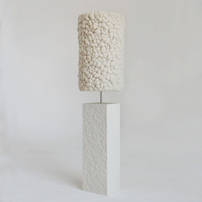 Торшер белый с вязаным абажуром Woolen Floor Lamp Белый Торшер белый с вязаным абажуром Woolen Floor Lamp Белый в Липецке | Loft Concept