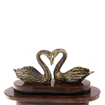 Часы настольные из натурального камня с декором в виде двух лебедей Swans Stone Clock варинант исполнения - 8 | Loft Concept в Липецке