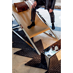 Дизайнерское кресло на металлическом каркасе с подставкой для ног Poltronova Mies Armchair варинант исполнения - 8 | Loft Concept в Липецке