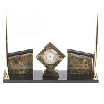 Настольный канцелярский набор из змеевика и офиокальцита с визитницами и часами Successful Leader варинант исполнения - 1 | Loft Concept в Липецке