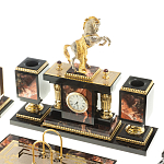 Настольный письменный набор из яшмы и долерита с декором в виде коня Manager Organizer варинант исполнения - 2 | Loft Concept в Липецке