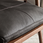 Кресло c каркасом из массива дерева и мягкой кожаной обивкой Walnut Armchair варинант исполнения - 7 | Loft Concept в Липецке