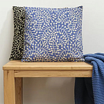 Подушка декоративная фиолетового цвета Blossom Essence Sophie варинант исполнения - 5 | Loft Concept в Липецке