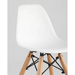 Пластиковый стул на ножках из массива бука Eames Small White варинант исполнения - 2 | Loft Concept в Липецке