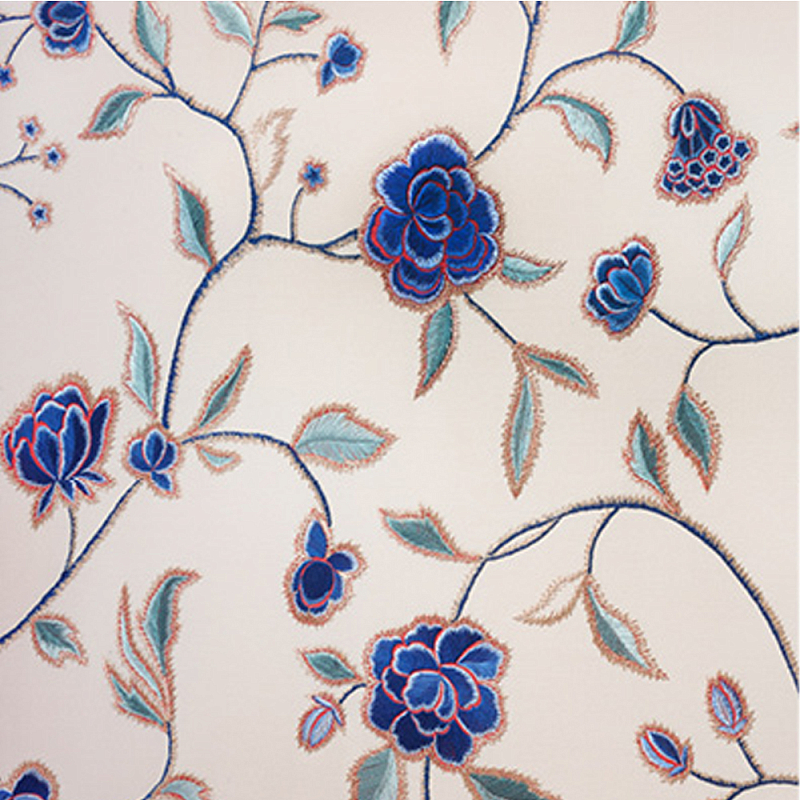 Обои с вышивкой ручной работы Flora Catherine colourway on Liso Pearl wool sateen Обои с вышивкой ручной работы Flora Catherine colourway on Liso Pearl wool sateen в Липецке | Loft Concept