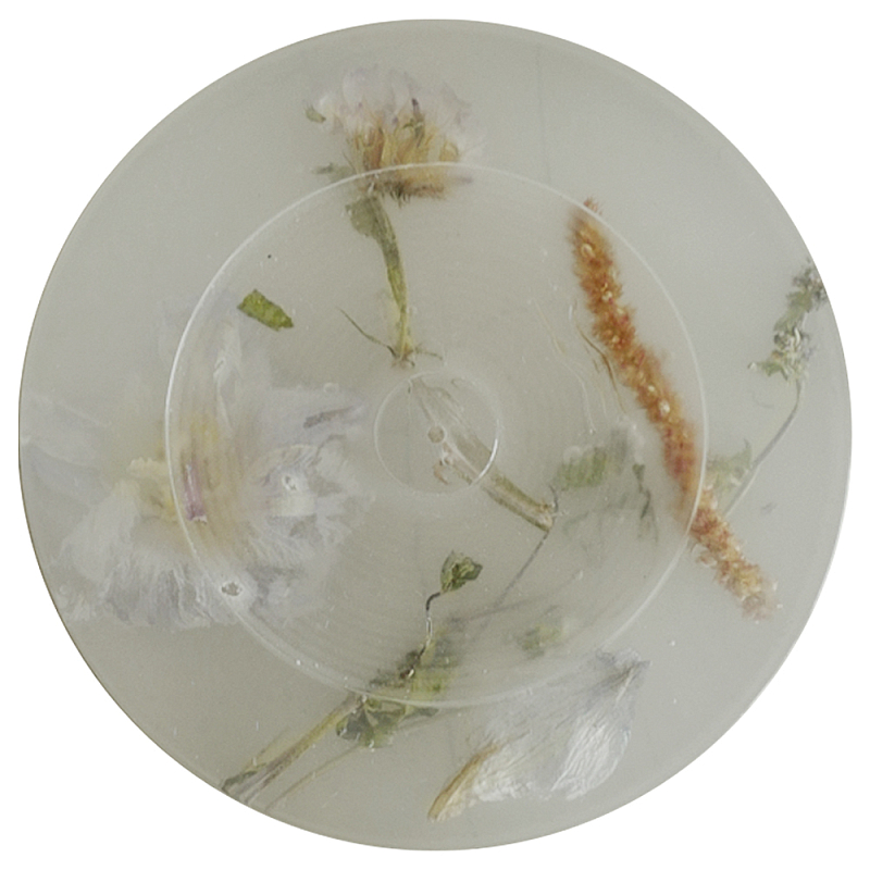 Круглая подставка под благовония из эпоксидной смолы с цветами белая Epoxy Resin Flowers Incense Stand White Белый Круглая подставка под благовония из эпоксидной смолы с цветами белая Epoxy Resin Flowers Incense Stand White Белый в Липецке | Loft Concept