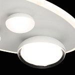 Потолочный светильник овальной формы белого цвета с 4-мя лампами Lunar Pebbles варинант исполнения - 6 | Loft Concept в Липецке