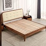 Кровать двуспальная с каркасом из дерева и мягким изголовьем Moon Walnut Bed варинант исполнения - 4 | Loft Concept в Липецке