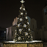 Уличная Новогодняя Ель с золотыми шарами и звездой на вершине в комплекте варинант исполнения - 2 | Loft Concept в Липецке