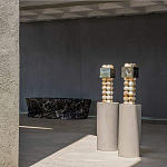 Настольная лампа с основанием из 24 выточенных сферических камней Through Stone варинант исполнения - 4 | Loft Concept в Липецке