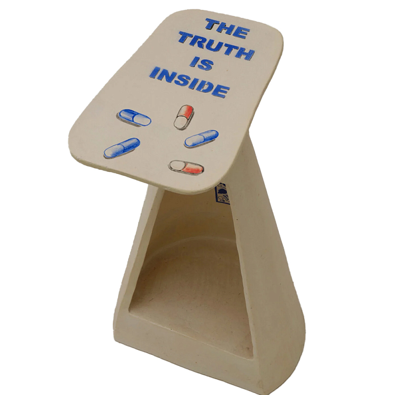 Журнальный столик The Truth Is Inside Бежевый Синий Журнальный столик The Truth Is Inside Бежевый Синий в Липецке | Loft Concept
