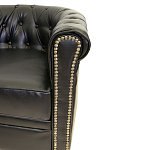 Кресло кожаное с мягкими подлокотниками на 4-х деревянных ножках Logan Leather Armchair black 2 варинант исполнения - 2 | Loft Concept в Липецке