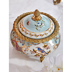 Шкатулка с крышкой из голубого фарфора с риунком птиц и цветов Blue Garden варинант исполнения - 2 | Loft Concept в Липецке