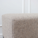 Банкетка из массива бука с бежевой обивкой из рогожки на 4-х ножках черного цвета Fjord варинант исполнения - 3 | Loft Concept в Липецке