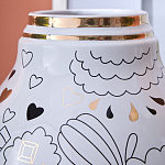 Ваза с декоративными лицами и графическими элементами в виде сердец и символов Faces of Imagination варинант исполнения - 8 | Loft Concept в Липецке