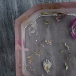 Шкатулка из эпоксидной смолы с цветами розовая Epoxy Resin Square Box Pink варинант исполнения - 7 | Loft Concept в Липецке