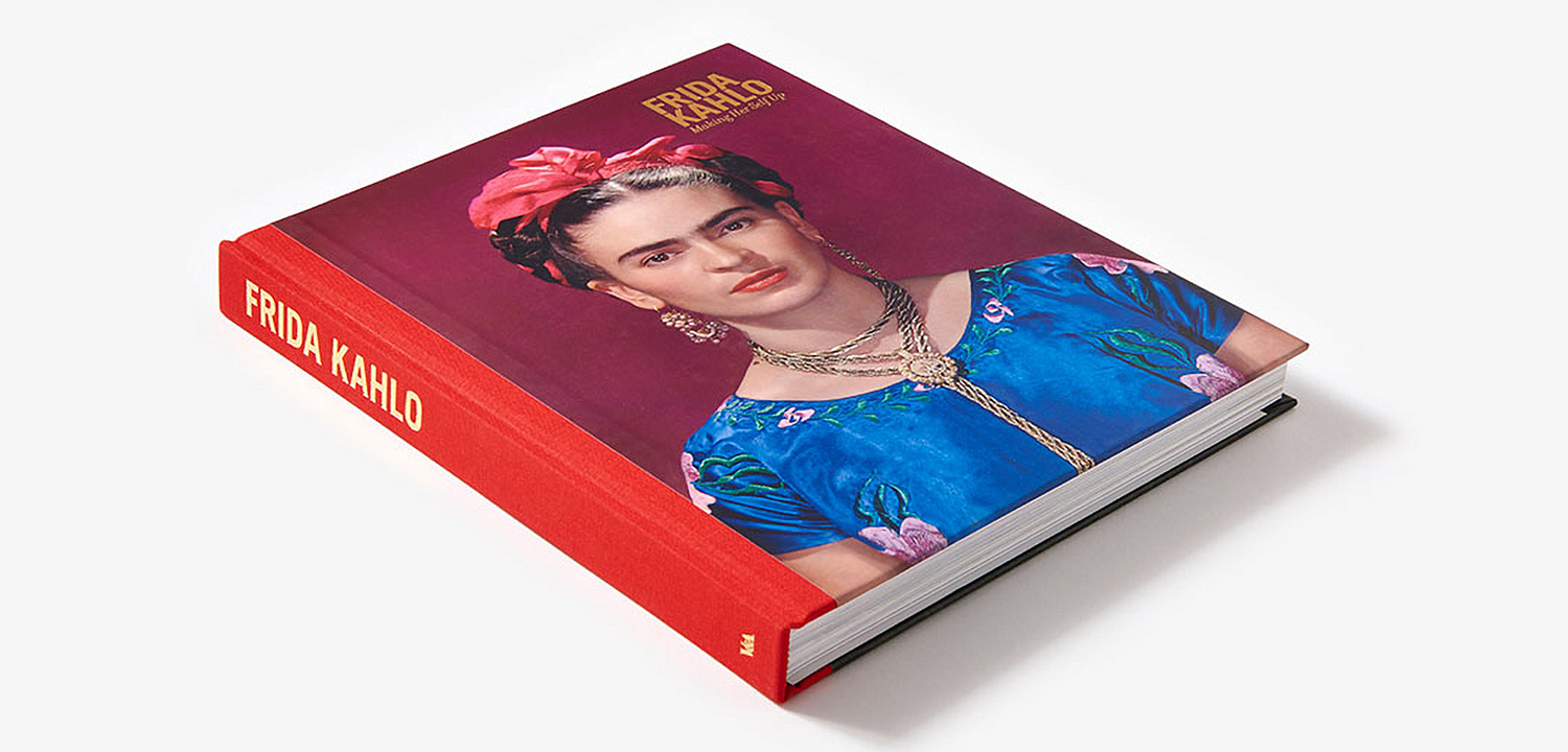 Frida Kahlo Making Her Self Up HB Frida Kahlo Making Her Self Up HB - Loft-Concept в Липецке