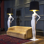 Лампа MANNEQUIN LAMP с абажуром созерцание силуэта варинант исполнения - 4 | Loft Concept в Липецке