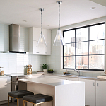 Подвесной светильник с прозрачным рельефным стеклянным плафоном в форме конуса Feiss варинант исполнения - 9 | Loft Concept в Липецке