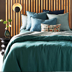 Фигурный приставной столик бордового цвета  AMORPHOUS варинант исполнения - 4 | Loft Concept в Липецке