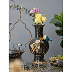 Ваза черная фарфоровая с  узором и бронзовым декором в виде веток с фарфоровой птичкой и цветами Eden Garden варинант исполнения - 2 | Loft Concept в Липецке