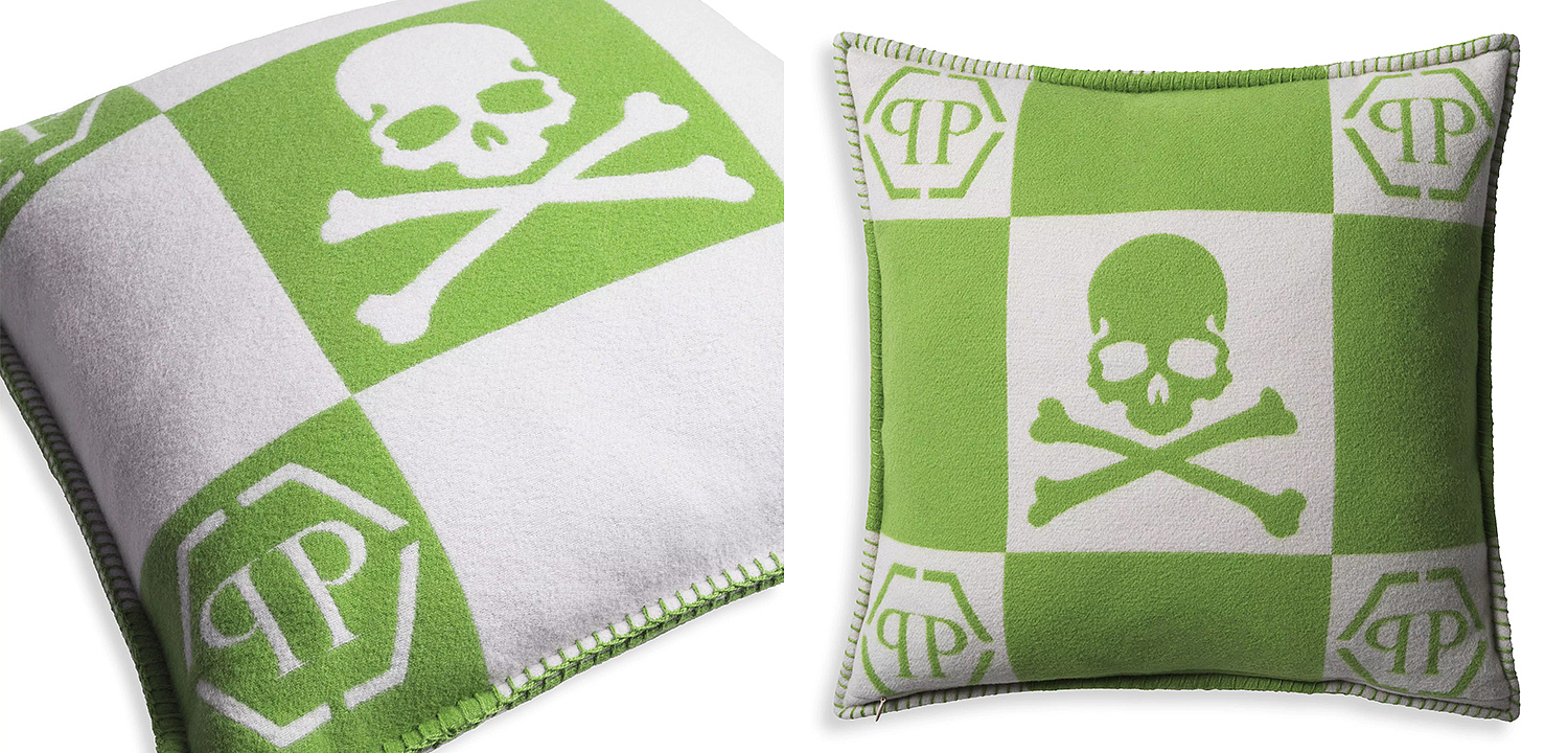 Подушка Philipp Plein Cushion Cashmere Skull 45 x 45 Green Подушка Philipp Plein Cushion Cashmere Skull 45 x 45 Green - Loft-Concept в Липецке