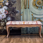 Банкетка из массива бука бежевая с растительным орнаментом Raffael Beige Floral Banquette варинант исполнения - 6 | Loft Concept в Липецке