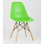 Пластиковый стул на ножках из массива бука Eames Light Green варинант исполнения - 1 | Loft Concept в Липецке
