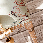 Банкетка из массива бука светло-зеленая с растительным орнаментом Raffael Angel Floral Banquette варинант исполнения - 3 | Loft Concept в Липецке