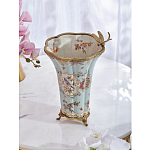 Ваза голубого цвета из фарфора с цветочным рисунком и бронзовой стрекозой Blue Garden варинант исполнения - 7 | Loft Concept в Липецке